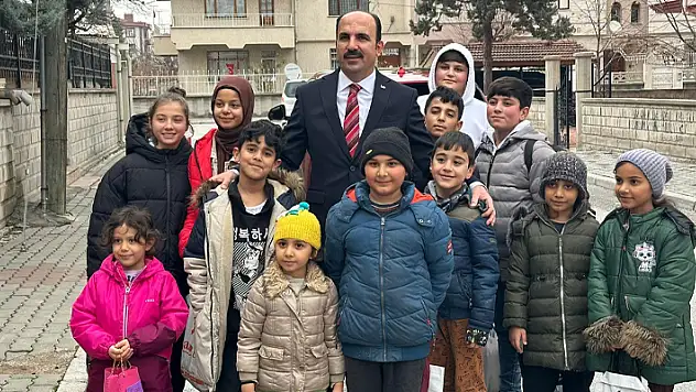 Başkan Altay, çocukların şivlilik coşkusuna ortak oldu 