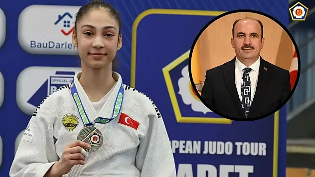 Başkan Altay'dan Havva Sena'ya tebrik