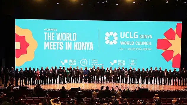Başkan Altay, Dünya Belediyeler Birliği Başkanlığını devraldı

