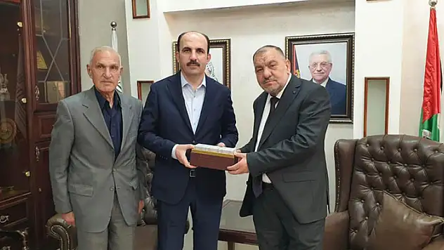 Başkan Altay: Dünyada kimse kalmasa siz Filistin davasını savunmaya devam edeceğiz

