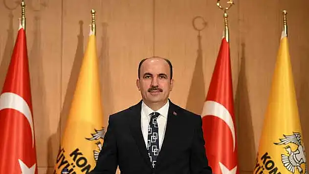 Başkan Altay duyurdu: 300 kişiye umre fırsatı