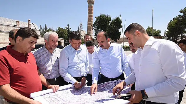 Başkan Altay, Ereğli'de esnafla ve vatandaşla buluştu, yatırımları inceledi
