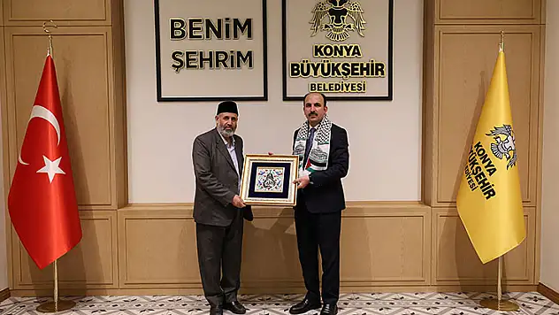 Başkan Altay, Filistin Âlimler Heyeti Başkanı Tekruri'yi ağırladı