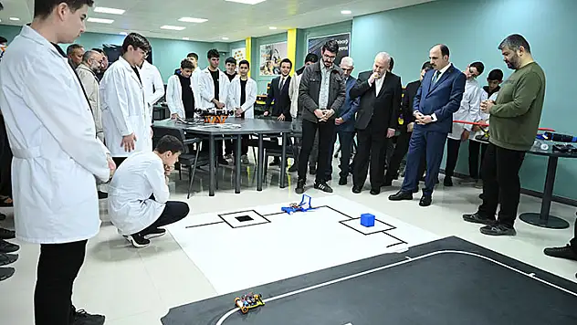 Başkan Altay: 'Gençlerin inşa ettiği Türkiye çok daha güzel olacak'