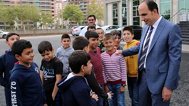 Başkan Altay, halk günü ziyaretlerine devam etti