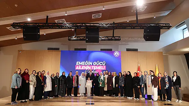 Başkan Altay, ilçelerden gelen kadınlarla buluştu