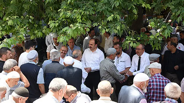Başkan Altay Kapu Camii'nde vatandaşlarla buluştu
