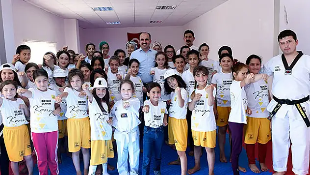 Başkan Altay: 'Konya birlik ve beraberliğiyle Türkiye'ye örnek bir şehir'