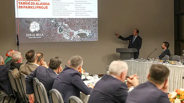 Başkan Altay, 'Konya Modeli Belediyecilik'i anlattı