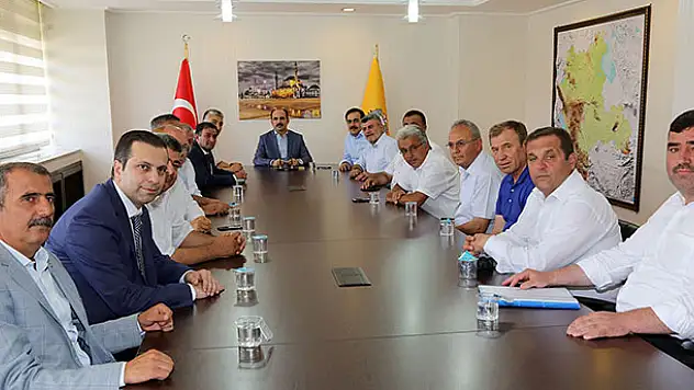 Başkan Altay Konyalı firmaları tebrik etti 