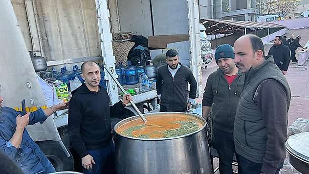 Başkan Altay: Konyalılar olarak Hatay'da gayretle çalışıyoruz
