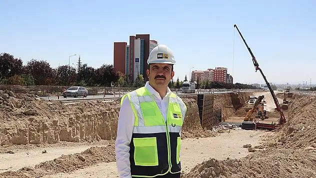 Başkan Altay, Konya'nın 4 noktasında yapımı devam eden köprülü kavşakları inceledi
