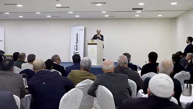 Başkan Altay Konya'nın deprem bölgesindeki çalışmalarını anlattı
