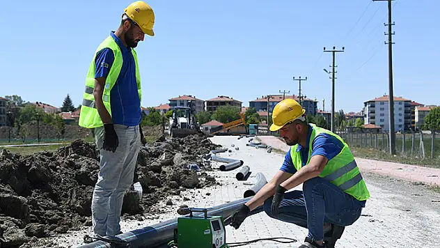 Başkan Altay: Kulu ve Kadınhanı'na 11.3 kilometre yeni içme suyu terfi hattı kazandırdık
