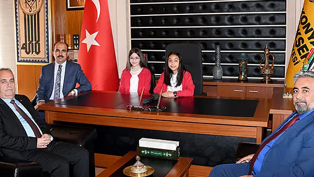 Başkan Altay Makamını Damla Türkmen'e Devretti