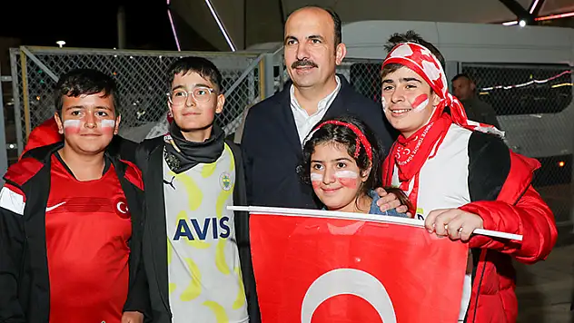 Başkan Altay, Milli Takımı ve Konyalıları kutladı