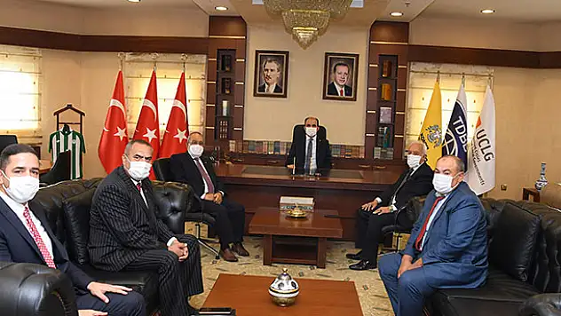 Başkan Altay muhtar derneklerinin başkanlarıyla buluştu