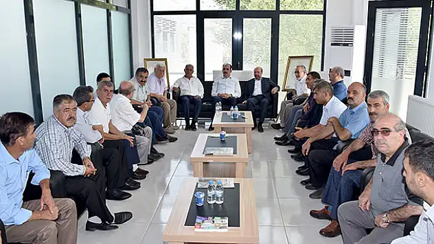 Başkan Altay muhtarlarla bir araya geldi