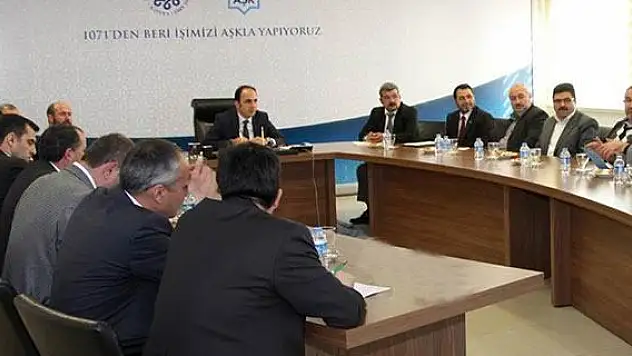 Başkan Altay, muhtarlarla buluştu