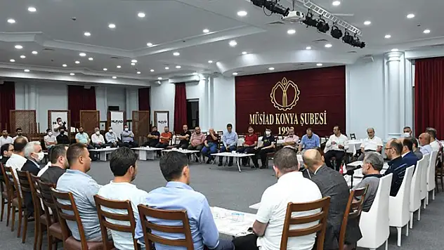 Başkan Altay, MÜSİAD Konya'da iş adamlarıyla buluştu

