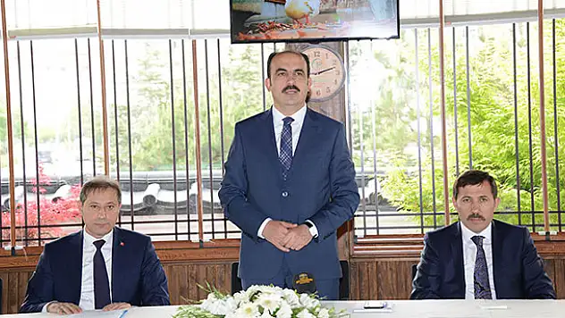 Başkan Altay oda başkanları ile buluştu