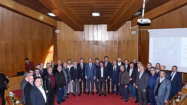 Başkan Altay, oda başkanlarıyla metro ve banliyö hattını istişare etti