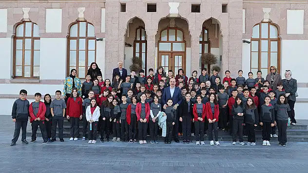 Başkan Altay öğrencilerle buluştu