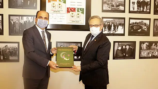 Başkan Altay Pakistan'ın Ankara Büyükelçisini ziyaret etti