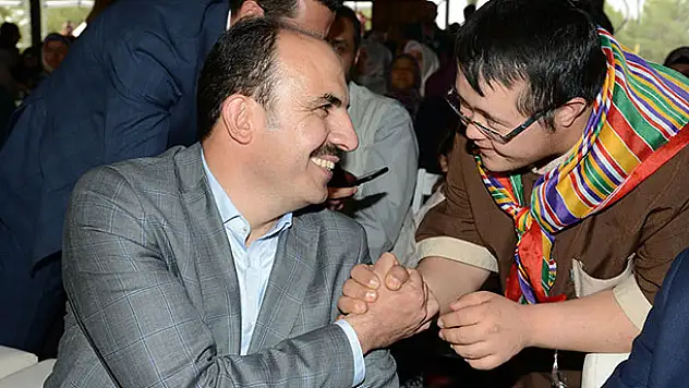 Başkan Altay: 'Sevgi varsa engel yoktur'