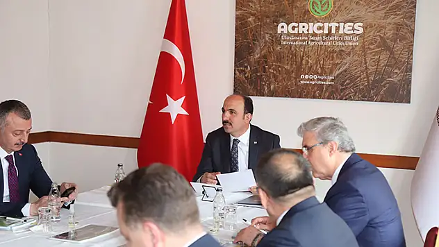 Başkan Altay: Tarım konusunda çok önemli işler yapıyoruz

