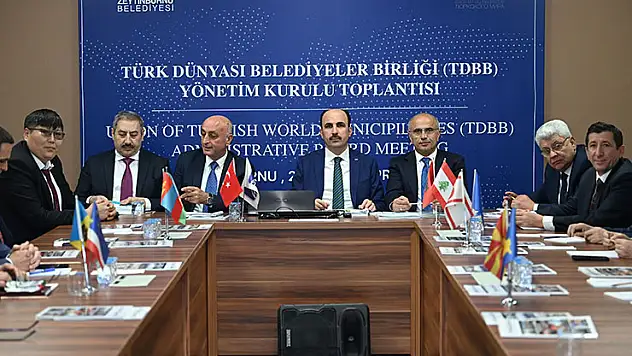 Başkan Altay TDBB 7. Olağan Genel Kurulu'nda yeniden başkan seçildi