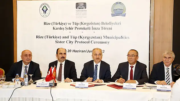 Başkan Altay, TDBB yönetim kurulu tplantısına katıldı