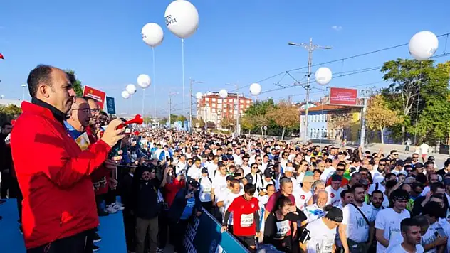 Başkan Altay, tüm sporseverleri Konya Yarı Maratonuna davet etti
