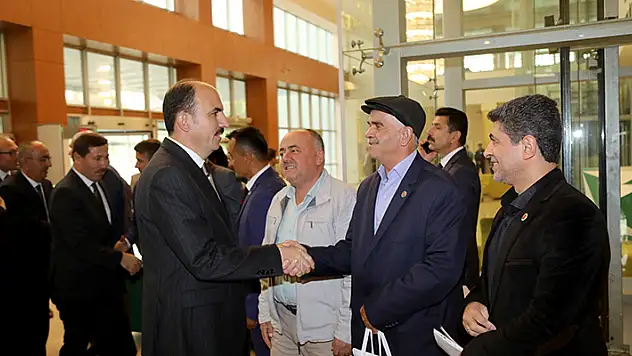 Başkan Altay: Türkiye'nin bugün geldiği noktada muhtarlarımızın çok büyük payı var
