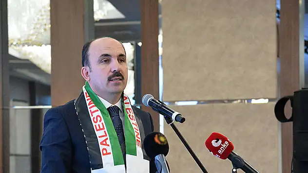 Başkan Altay, Uclg-Mewa'nın Diyarbakır'da düzenlenen toplantısı'nda konuştu