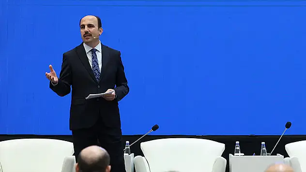 Başkan Altay, 'Uluslararası Aile Forumu'nda aile odakları çalışmaları anlattı