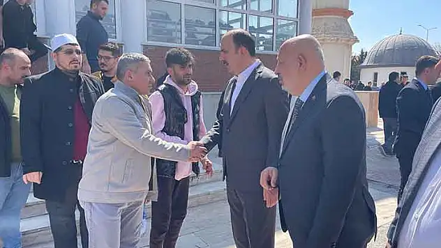 Başkan Altay, vatandaşla bir araya geldi