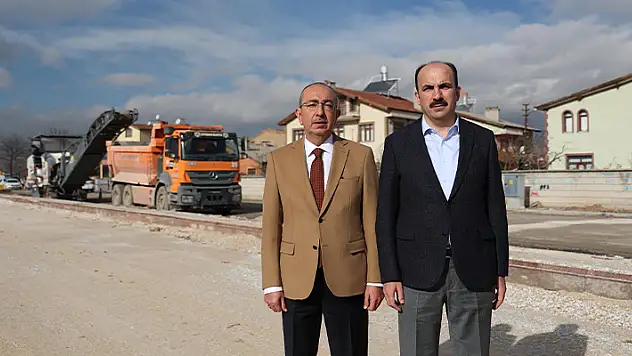 Başkan Altay ve Başkan Kavuş Necmettin Erbakan Caddesi'ni inceledi
