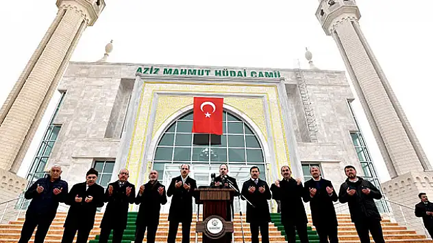 Başkan Altay ve Başkan Kılca cami açılışına katıldı
