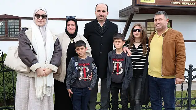 Başkan Altay, Vuslat misafirleri ve esnafla buluştu