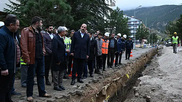 Başkan Altay: Yaptığımız yatırımlarla Akşehir'in alt yapısını yeniliyoruz