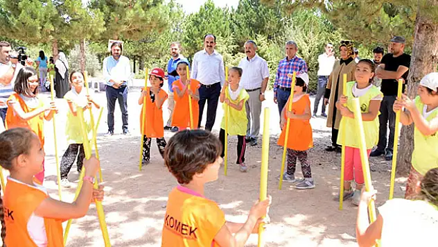 Başkan Altay Yaz Kampındaki Öğrencilerle Buluştu