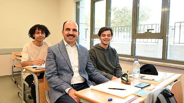 Başkan Altay, YKS'ye girecek öğrencilere başarılar diledi 