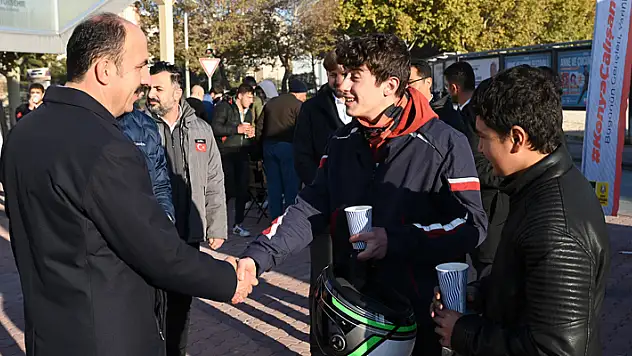 Başkan Altay, Zafer Sanayii'nde çalışan gençlerle buluştu