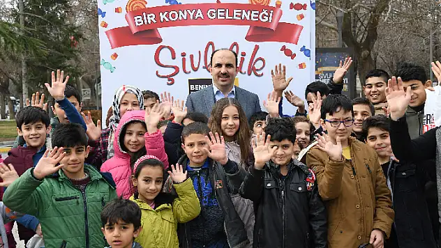 Başkan Altay'dan Konya'daki 100 bin çocuğa şivlilik hediyesi

