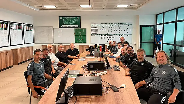 Başkan Atiker'den Konyaspor Akademi'ye ziyaret