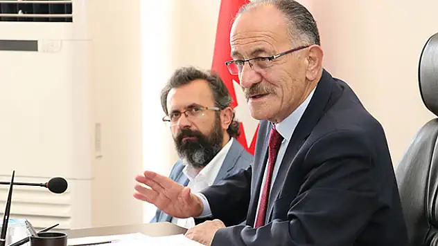 Başkan Bayındır: 'Sizlerle güzel işler yapacağıma inanıyorum'