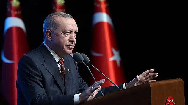Başkan Erdoğan'dan peş peşe müjdeler: 1 milyar dolarlık petrol rezervi!