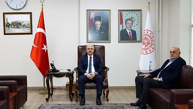 Başkan Erkoyuncu'dan Vali Akın'a ziyaret