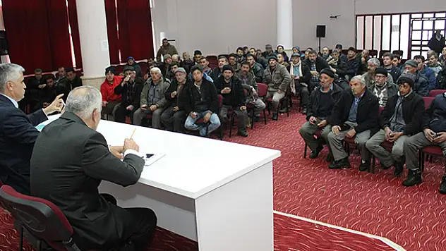 Başkan Gün, pazar esnaflarıyla bir araya geldi